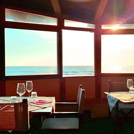 Tramonto Direttamente Sul Mare San Vincenzo