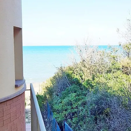 Tramonto Direttamente Sul Mare 3*